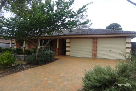 Property photo of 28 Tusculum Court Wattle Grove NSW 2173