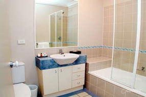 Property photo of 84/55 Baildon Street Kangaroo Point QLD 4169