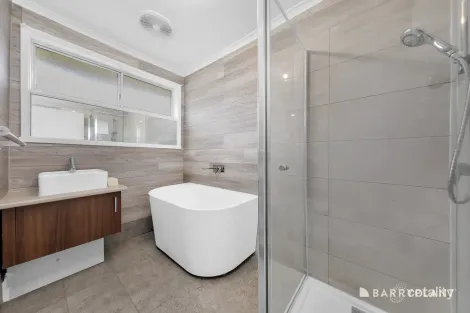 Property photo of 25 Tunbridge Crescent Lalor VIC 3075