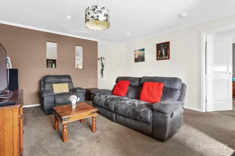 Property photo of 17 Notley Street Newnham TAS 7248
