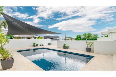 Property photo of 16 Islandview Close Grafton NSW 2460