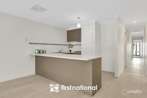 Property photo of 66 Tyndall Street Cranbourne East VIC 3977