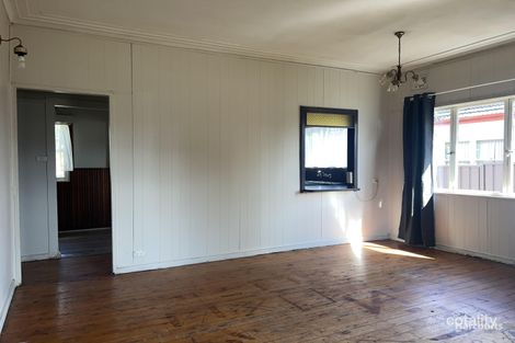Property photo of 37 Bradbury Avenue Bradbury NSW 2560