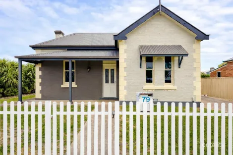 79 Ebsworth St, West Tamworth, NSW 2340