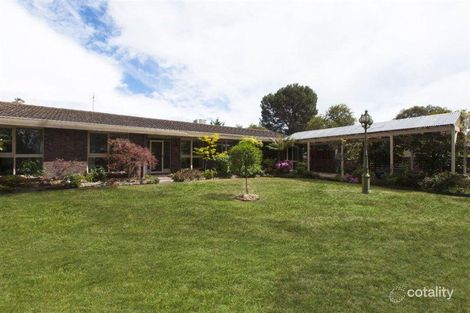 Property photo of 1 Ash Grove Ararat VIC 3377