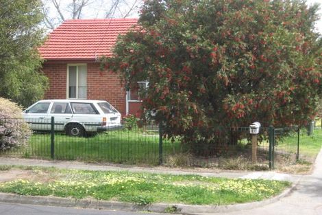 27 Arcadia Ave, Reservoir, VIC 3073