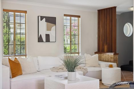 2/86 Corbett St, Scarborough, WA 6019