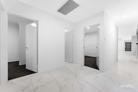 Property photo of 12 Sugargum Rise Kiara WA 6054