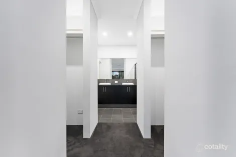 Property photo of 12 Sugargum Rise Kiara WA 6054