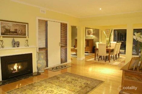 Property photo of 2 Ferncroft Street Vermont VIC 3133