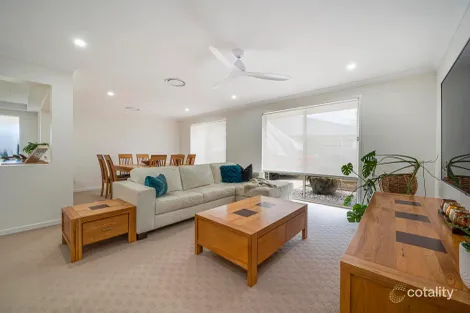 Property photo of 8 Oldham Court Mooloolah Valley QLD 4553