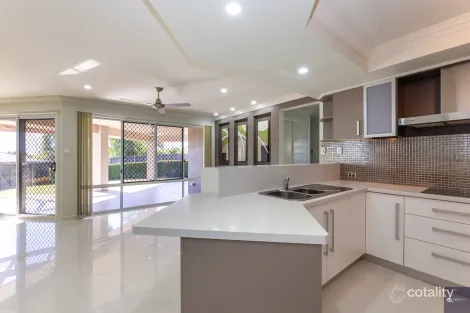 Property photo of 9A Pinnacle Court Avoca QLD 4670