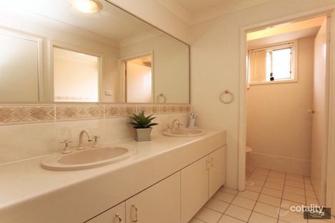 Property photo of 10 Monarch Crescent Valentine NSW 2280