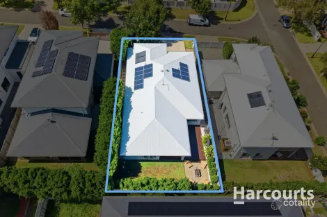 Property photo of 13 Imperial Place Bridgeman Downs QLD 4035