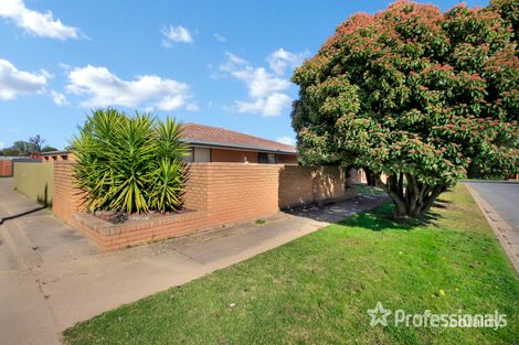 Property photo of 4/61 Main Street Lake Albert NSW 2650