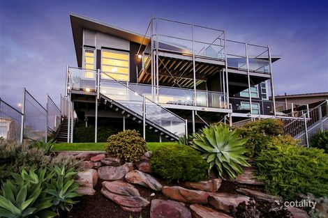 Property photo of 21 Commercial Road Port Noarlunga South SA 5167