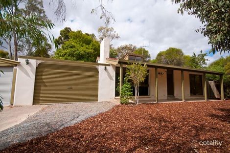 9 Alpine Rd, Happy Valley, SA 5159