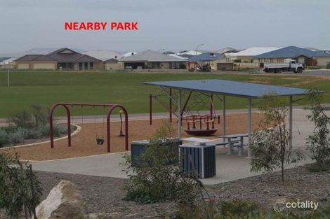 Property photo of 13 Stormking Loop Wandina WA 6530