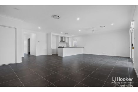 Property photo of 6 Hideaway Circuit Warner QLD 4500