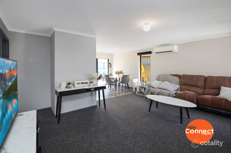 Property photo of 4 Roycroft Close Noarlunga Downs SA 5168
