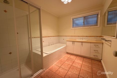 Property photo of 35 Catherine Drive Hillside VIC 3037
