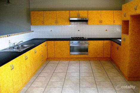 Property photo of 2/35 Yarle Crescent Flinders NSW 2529