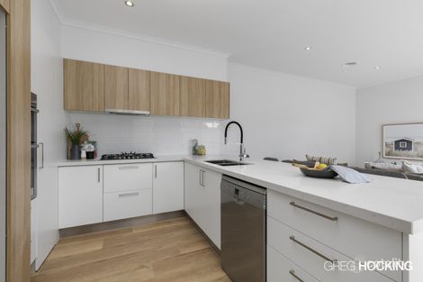 Property photo of 36 Carnoustie Parade Heatherton VIC 3202