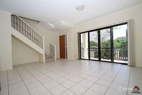 Property photo of 2/77 Depper Street St Lucia QLD 4067