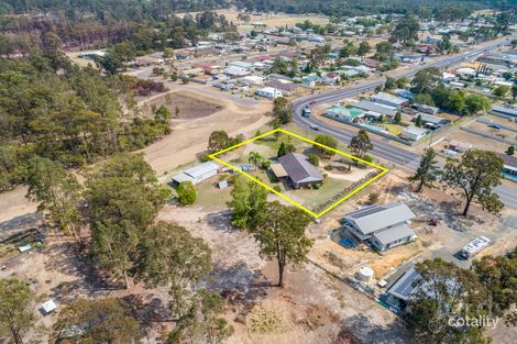 Property photo of 2 Lake Road Kearsley NSW 2325