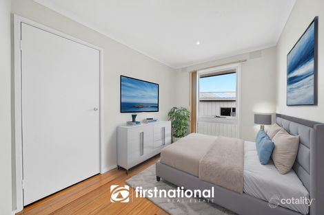 Property photo of 14 Gumbuya Close Eumemmerring VIC 3177