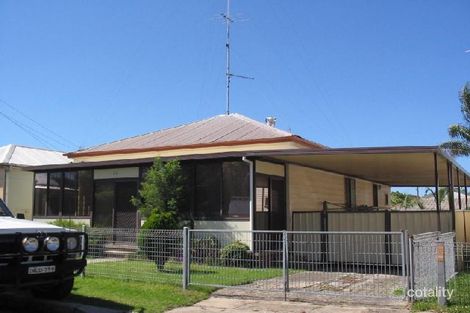 13 Grove St, Waratah, NSW 2298