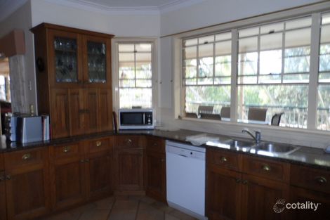 Property photo of 13 Waverley Court Ormiston QLD 4160