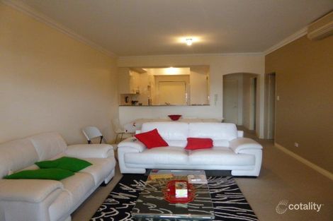 Property photo of 3/37 Dolphin Drive Mandurah WA 6210