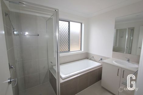 Property photo of 73 Blackwood Circuit Cameron Park NSW 2285