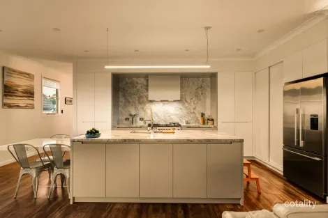 Property photo of 1 Dorsal Drive Birkdale QLD 4159