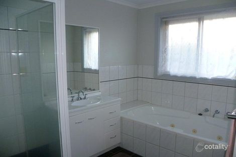 Property photo of 1/521 Lyne Street Lavington NSW 2641