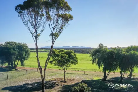 Property photo of 73 Viscount Heights Lower King WA 6330