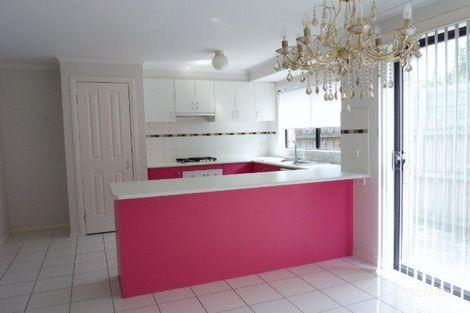 Property photo of 2 Raisell Road Cranbourne West VIC 3977