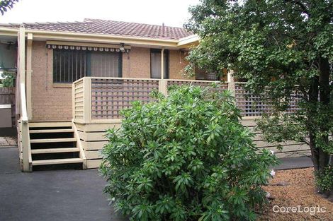 Property photo of 70 Charles Green Avenue Endeavour Hills VIC 3802