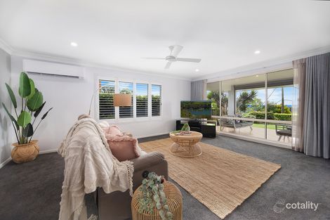 Property photo of 11 Blue Haze Crescent Banora Point NSW 2486