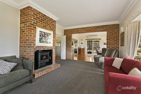 Property photo of 46 Robertson Drive Newham VIC 3442