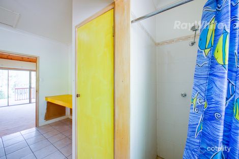 Property photo of 32 Arnold Street Wulkuraka QLD 4305