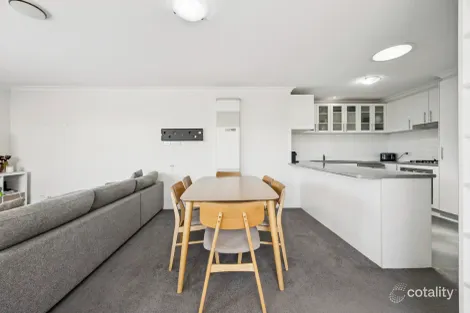 Property photo of 58 Hollows Circuit Macgregor ACT 2615