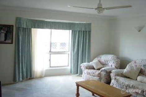 Property photo of 16 Karamea Close Clinton QLD 4680