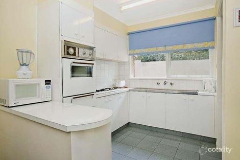 Property photo of 2/5 Rowland Street Mont Albert VIC 3127