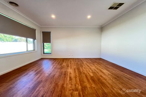 Property photo of 17 Rivergum Drive East Albury NSW 2640