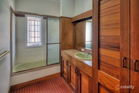 Property photo of 54 Beryl Crescent Holland Park QLD 4121
