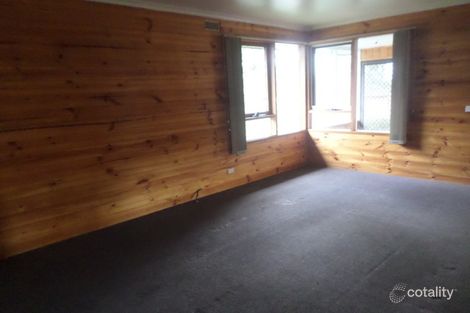 Property photo of 22 Maple Crescent Churchill VIC 3842
