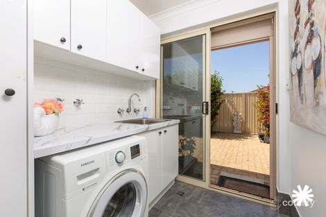 Property photo of 2/110 Centre Street Queens Park WA 6107