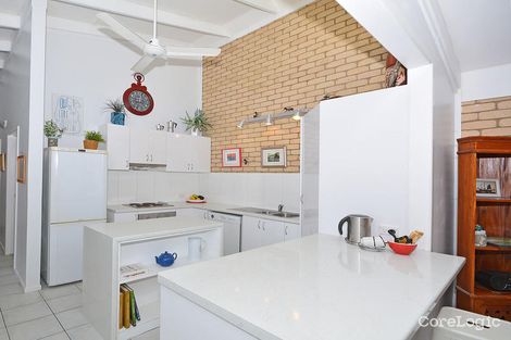 Property photo of 4/16 Campbell Street Torquay QLD 4655